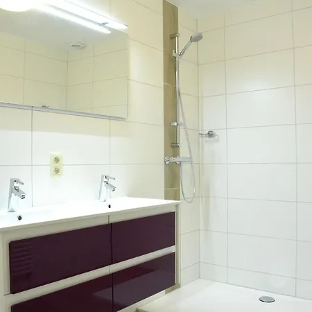 Tasteful In Waimes With Sauna *