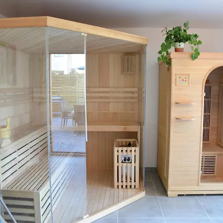 In With Sauna Semesterbostad Ovifat